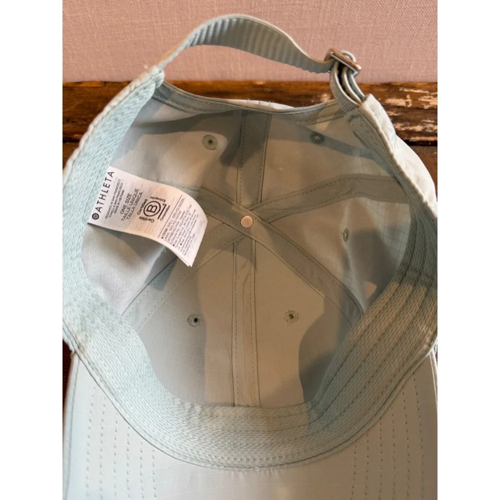 Athleta Swift Cap Ripstop Adjustable Baseball Hat Light Green mint One Size